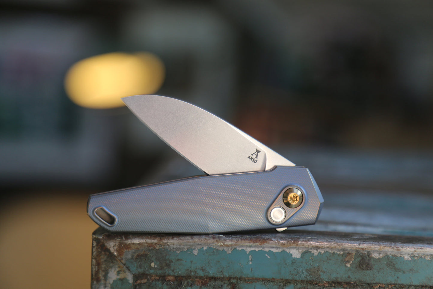AROS 2.0 x Kobolt Titanium