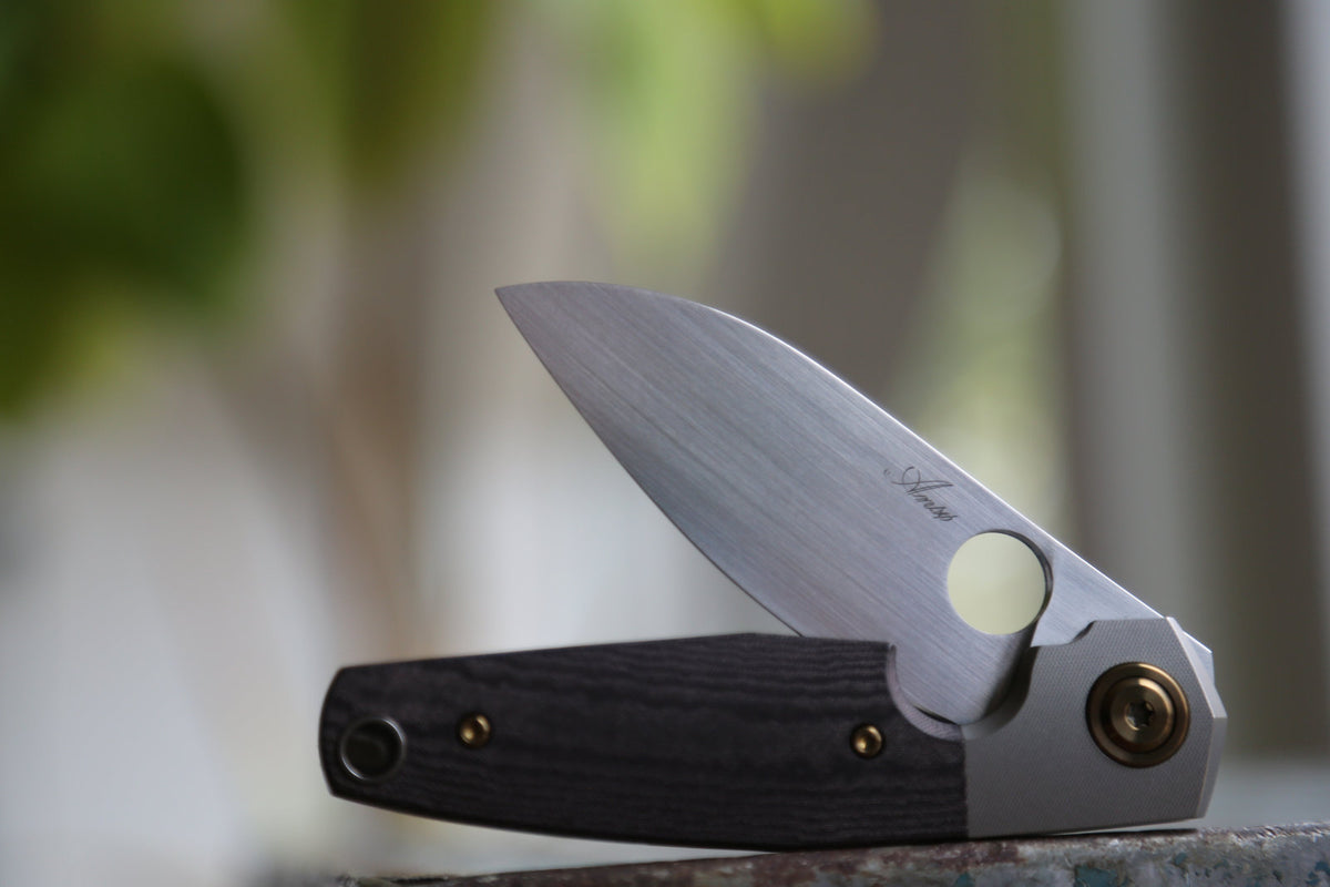 SONIC x Vintage Burgundy Micarta