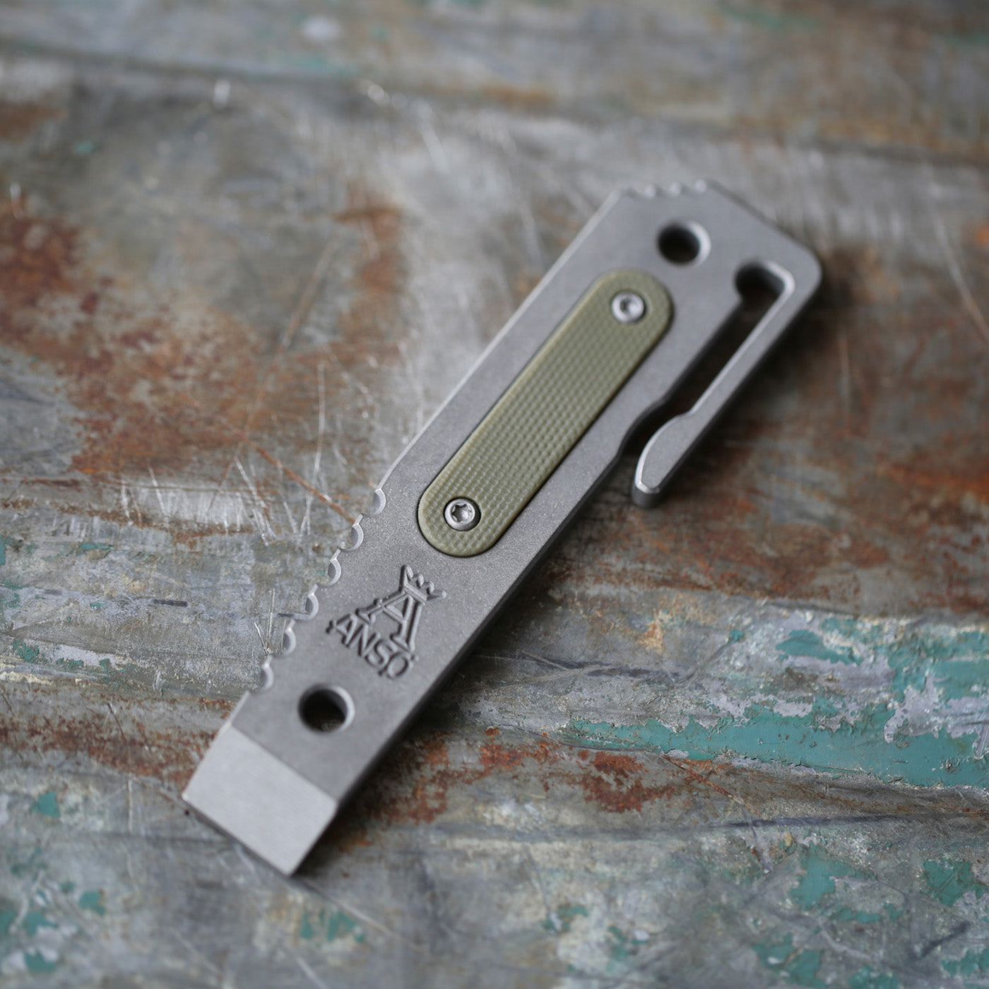 Prybar12 - Grey x Fiber Inlay