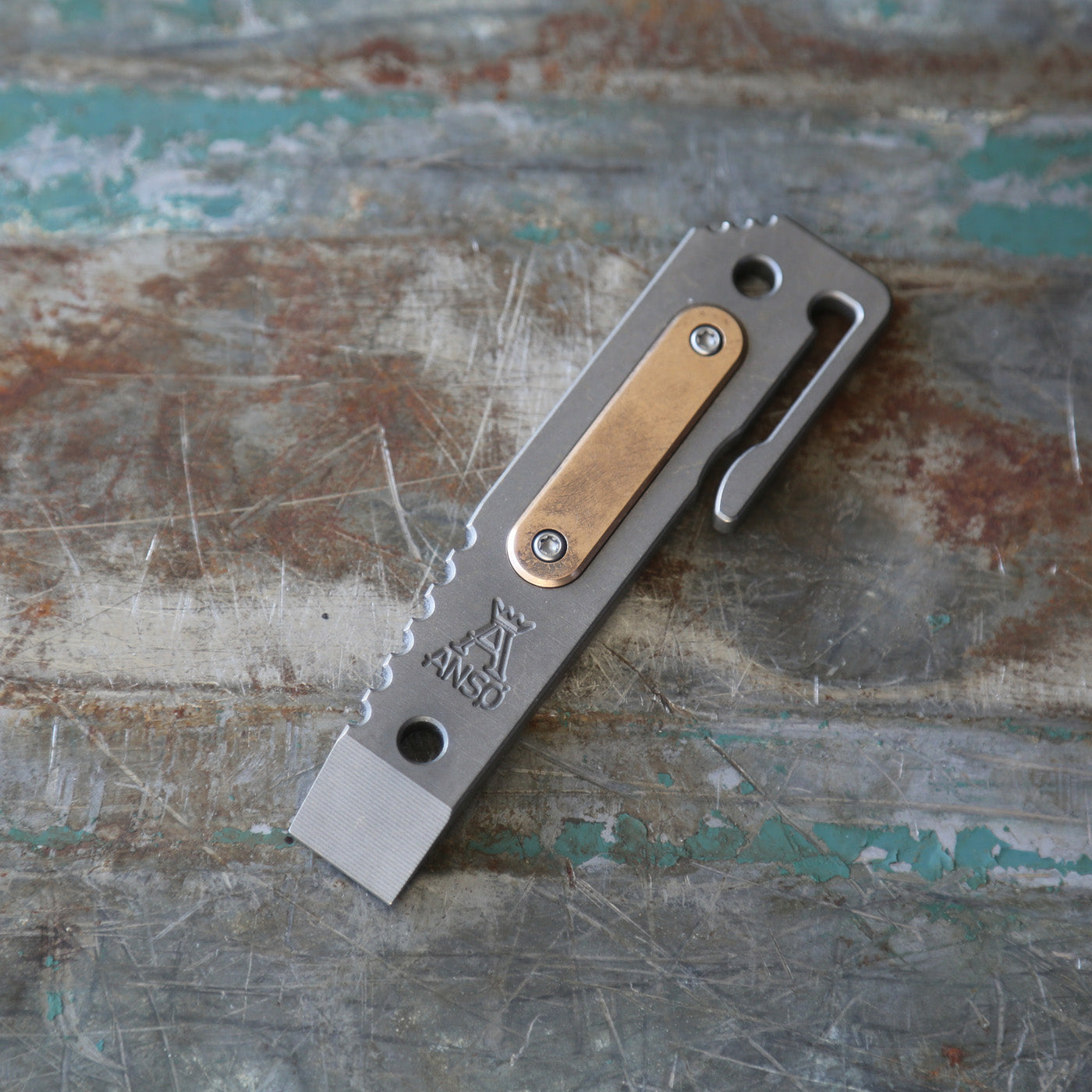 Prybar12 - Grey x Metal Inlay