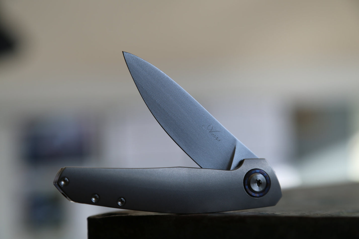 ISOLA x Herring Bone Damascus x White Timascus