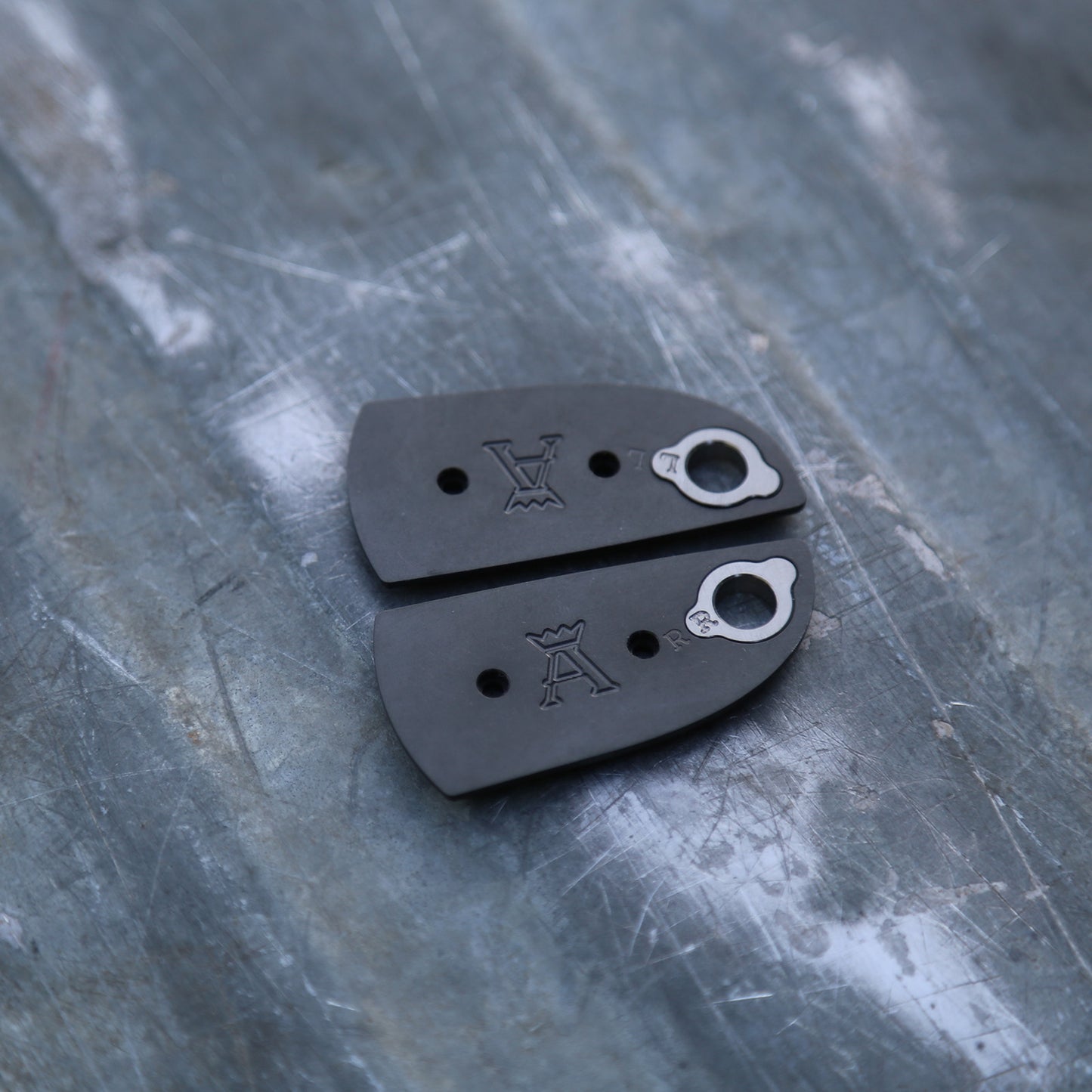 Anso Sheepsfoot - Handles Bronze, Brass, Copper, Zirconium