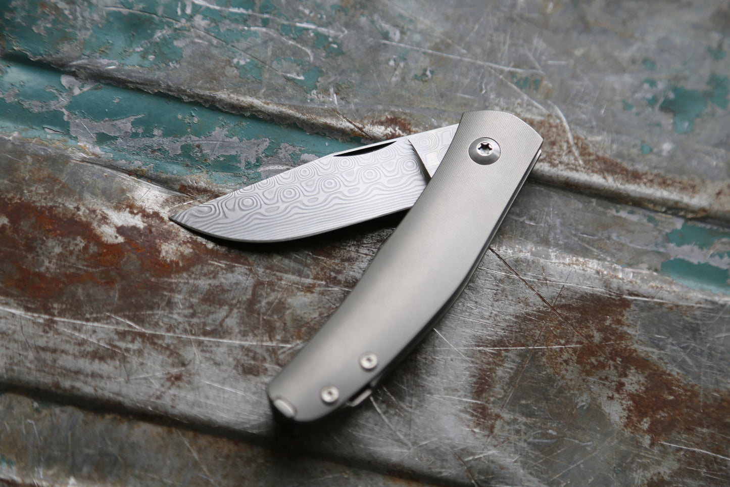 CASlNO x Damasteel