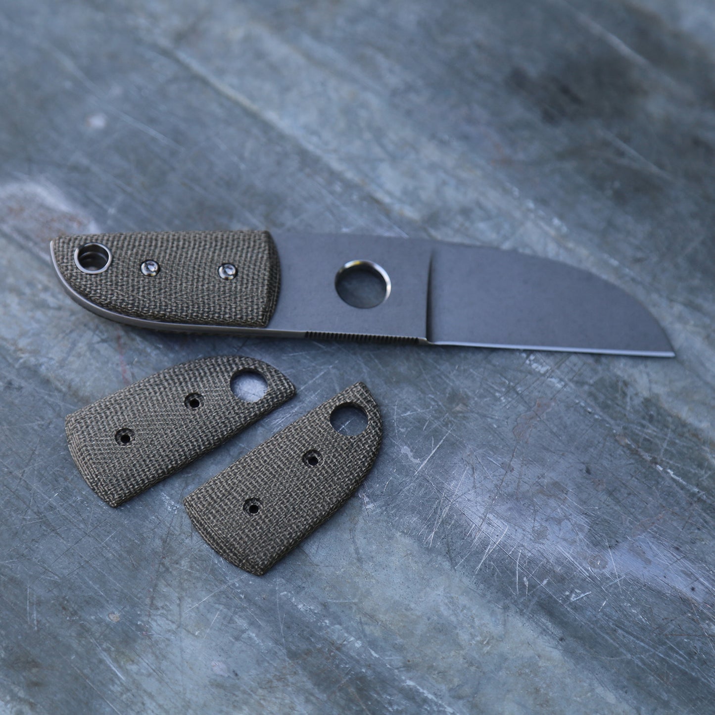 Anso Sheepsfoot - Handles Micarta