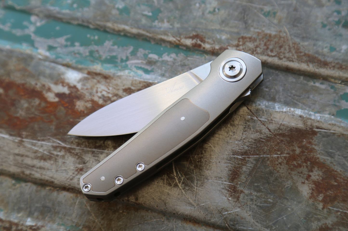 ISOLA x Amber Titanium Inlay