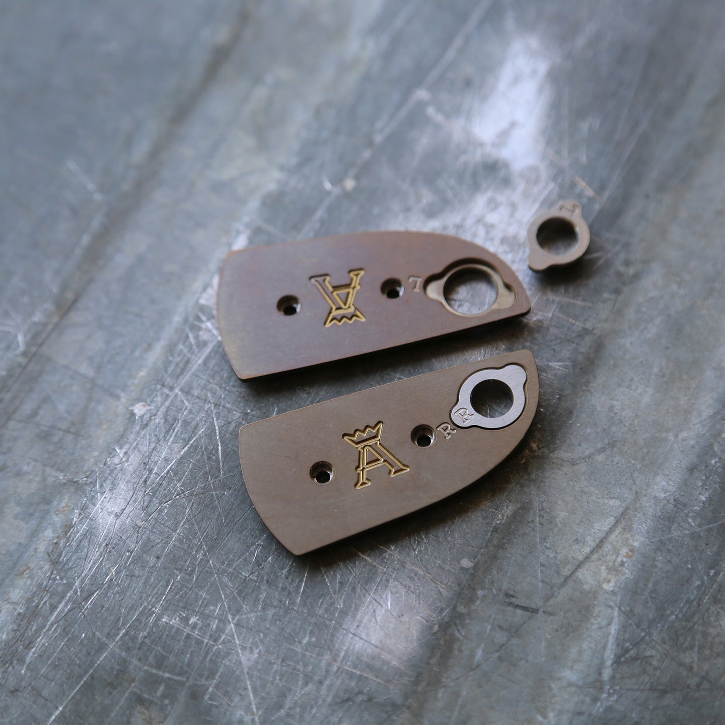 Anso Sheepsfoot - Handles Titanium