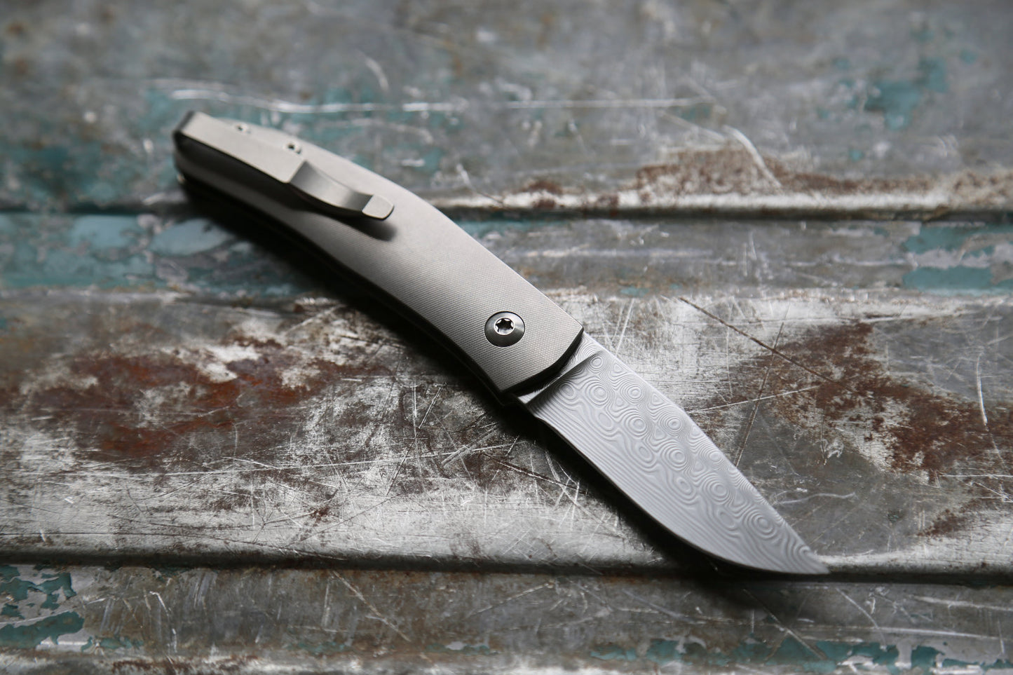 CASlNO x Damasteel