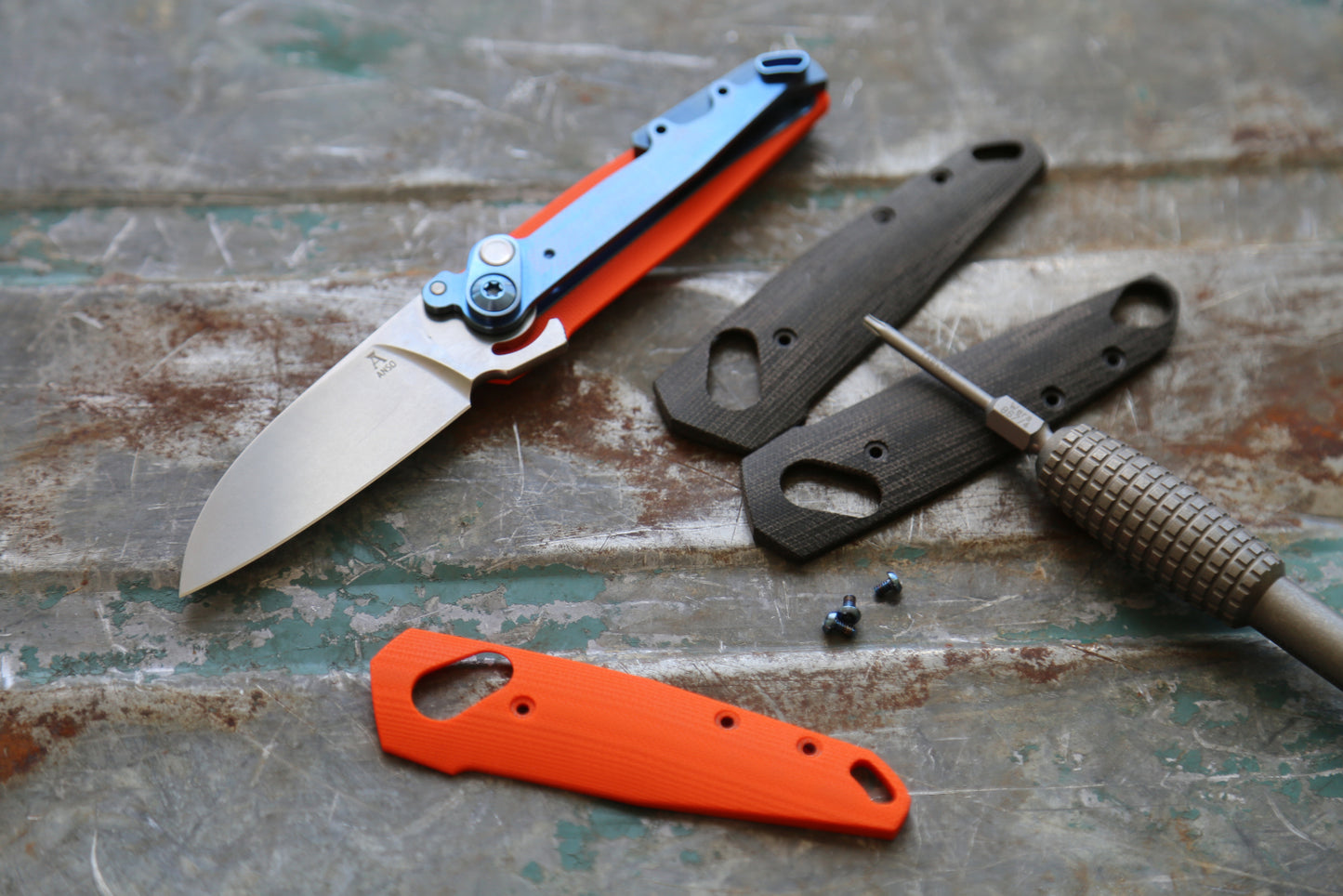 AROS - Black Denim Scales