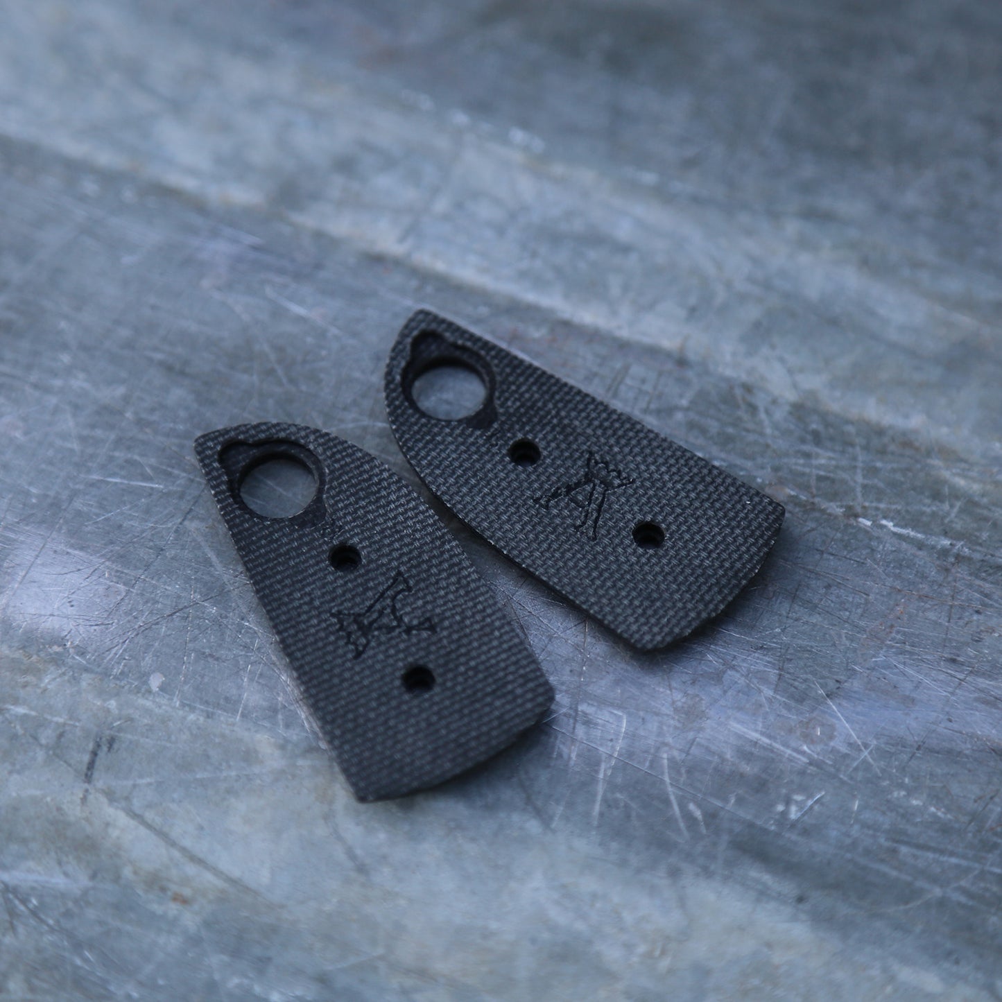 Anso Sheepsfoot - Handles Micarta