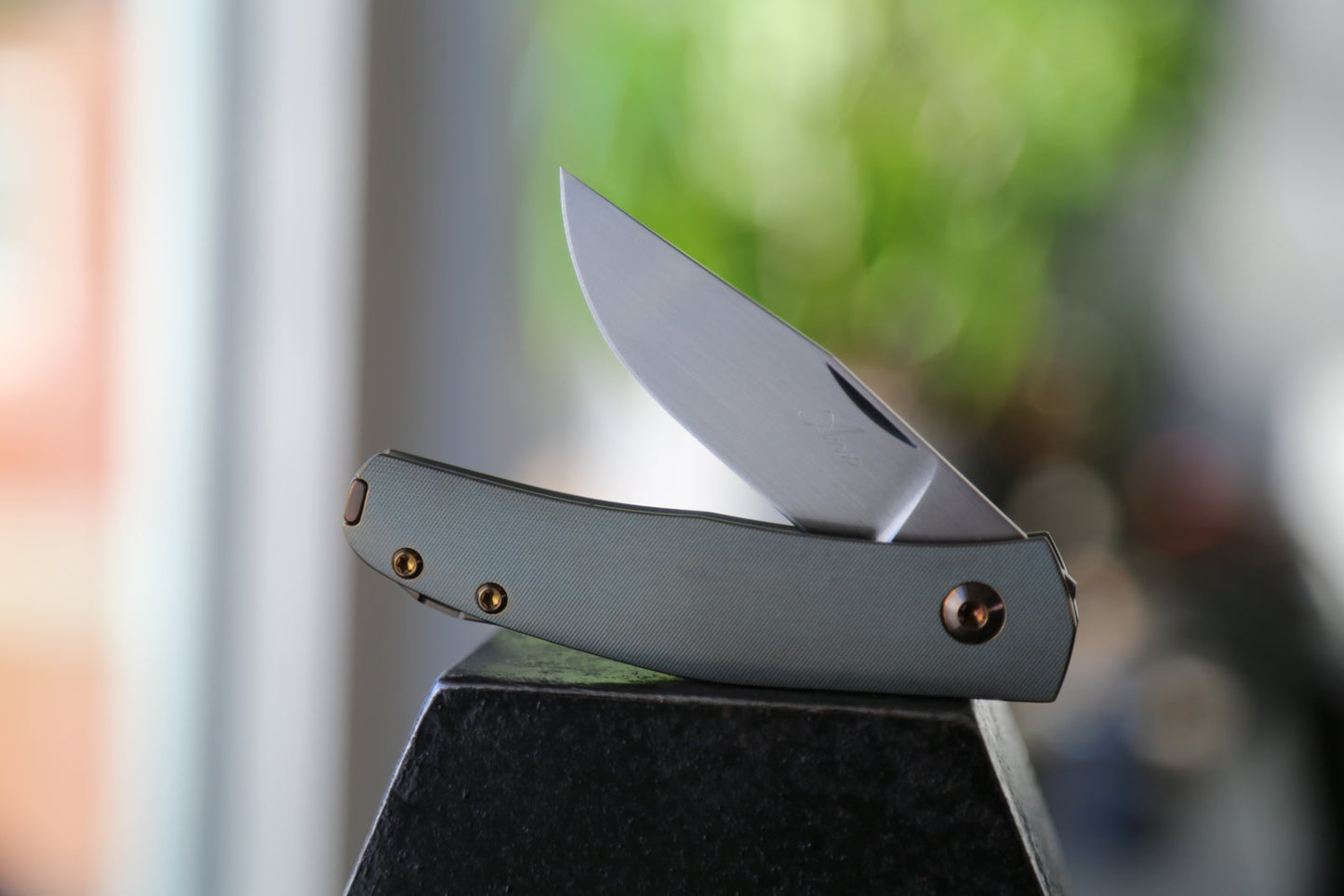 Casino x Textured Titanium