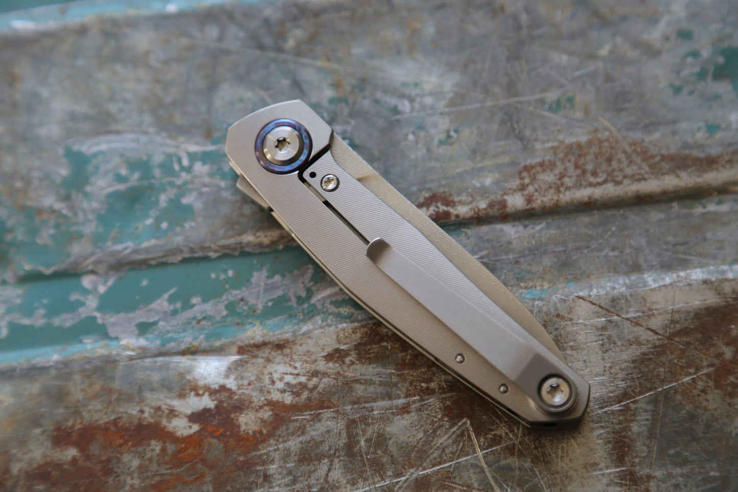 ISOLA x Herring Bone Damascus x White Timascus