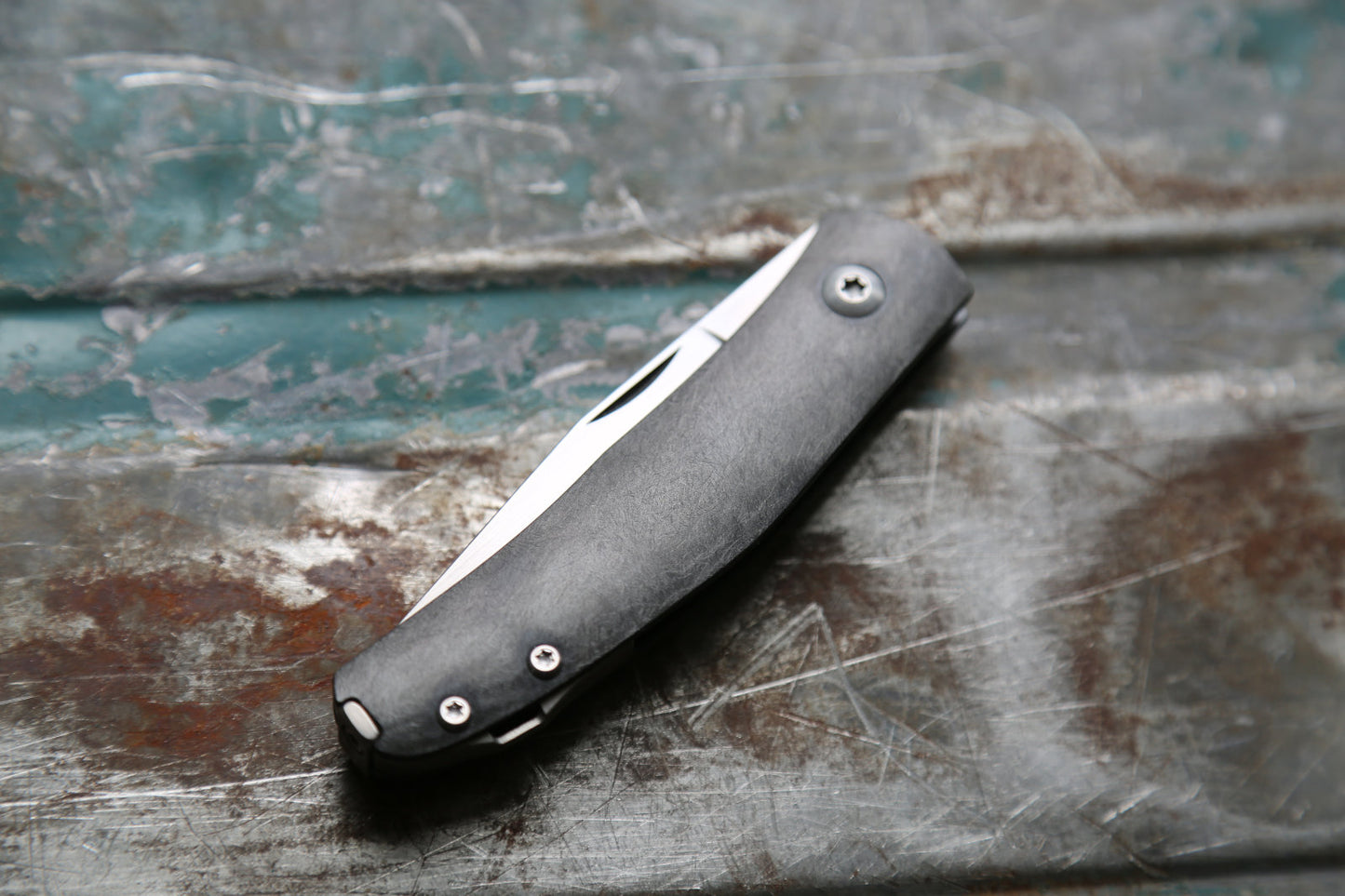 CASlNO x Zirconium