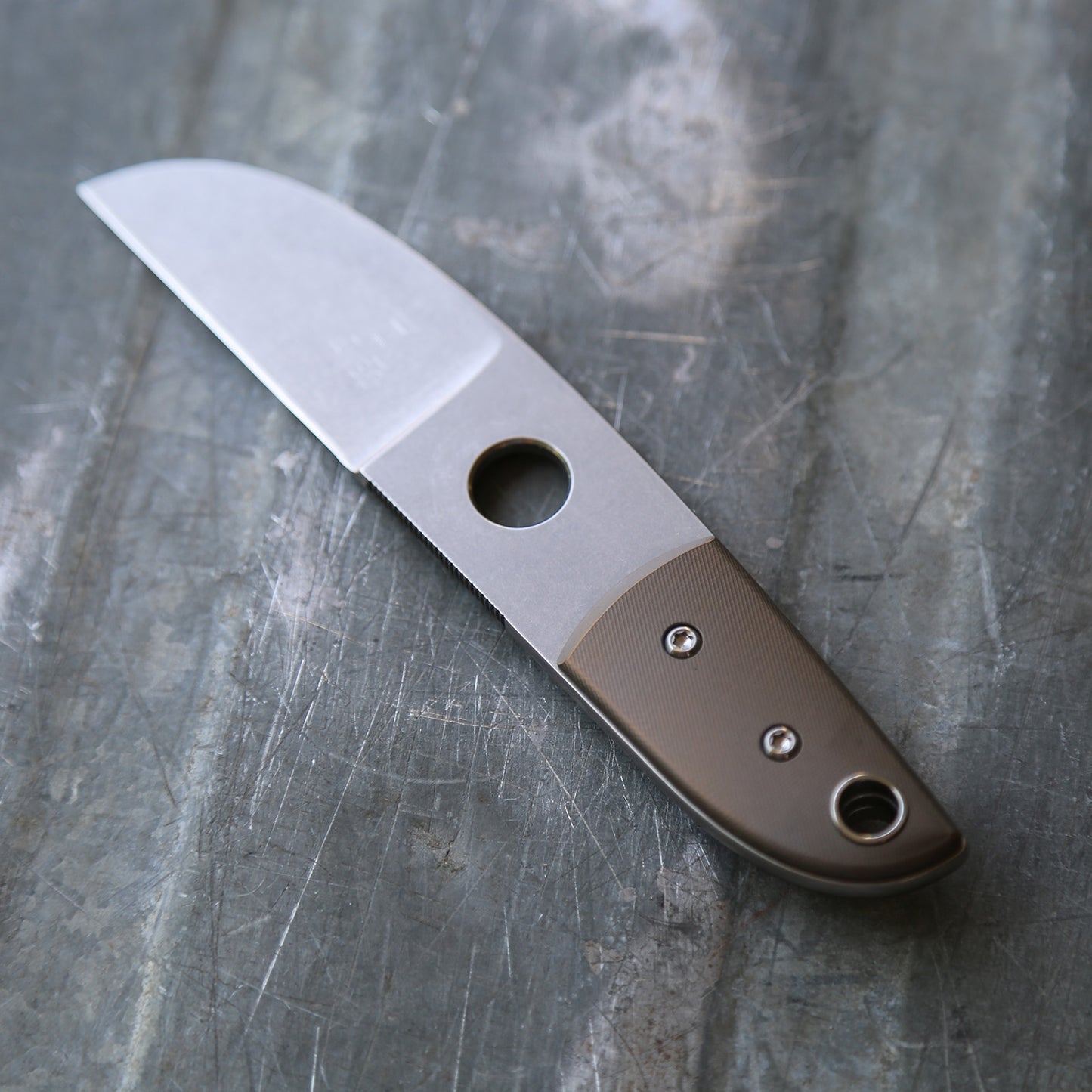 Anso Sheepsfoot x Titanium Amber