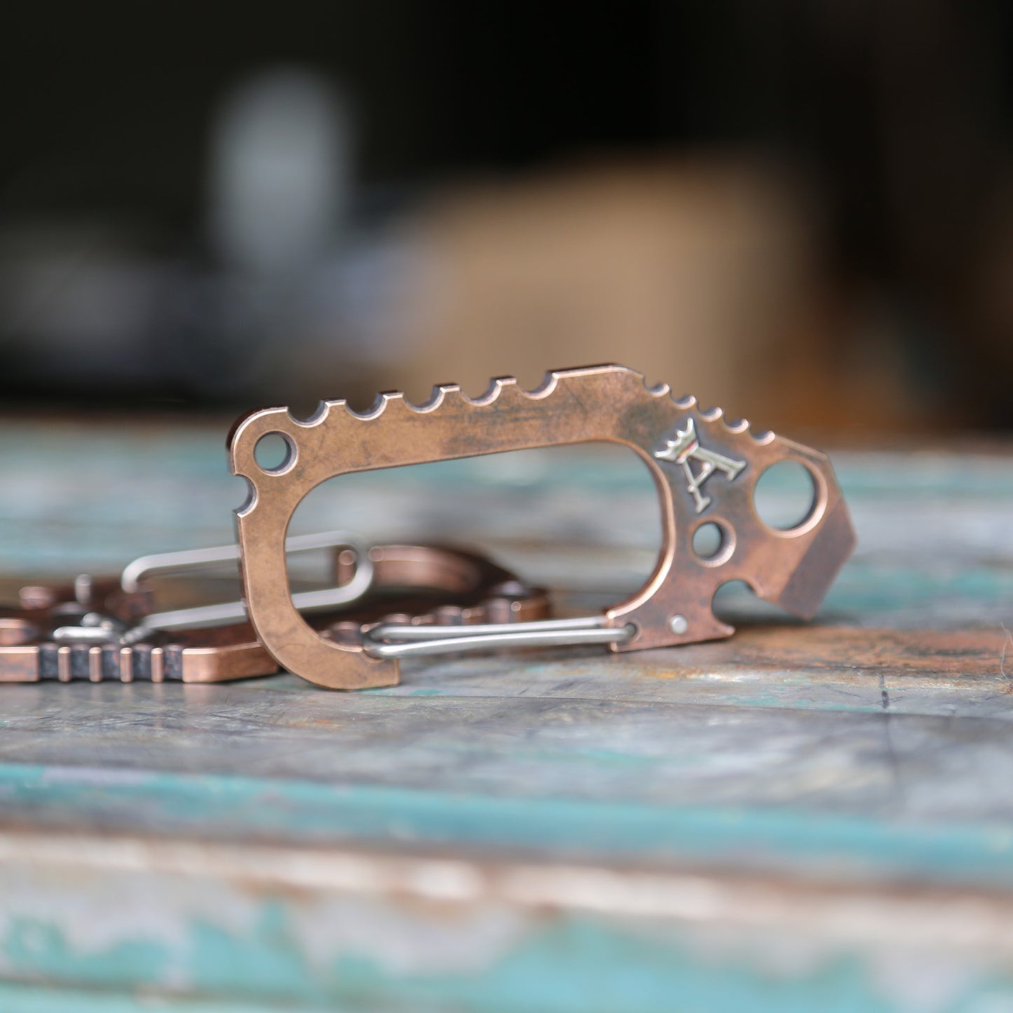 Carabiner V3 x Bronze x Royal