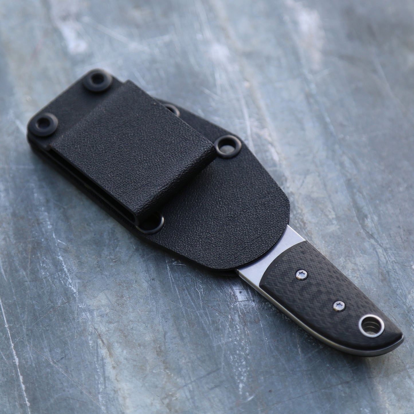 Anso Sheepsfoot x Carbon Fiber
