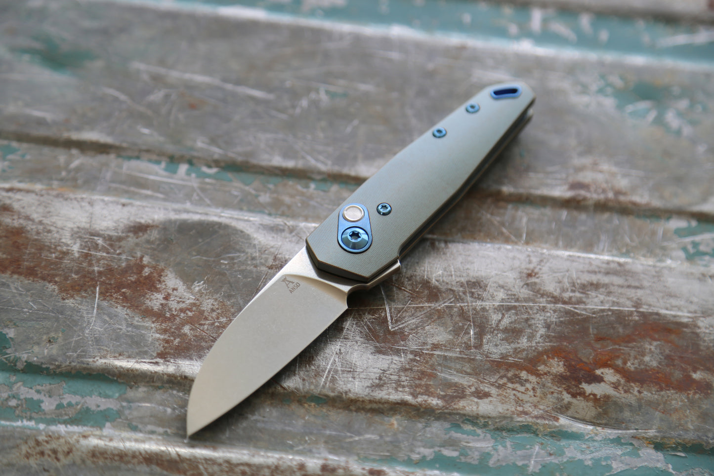 AROS - Titanium CUPRUM