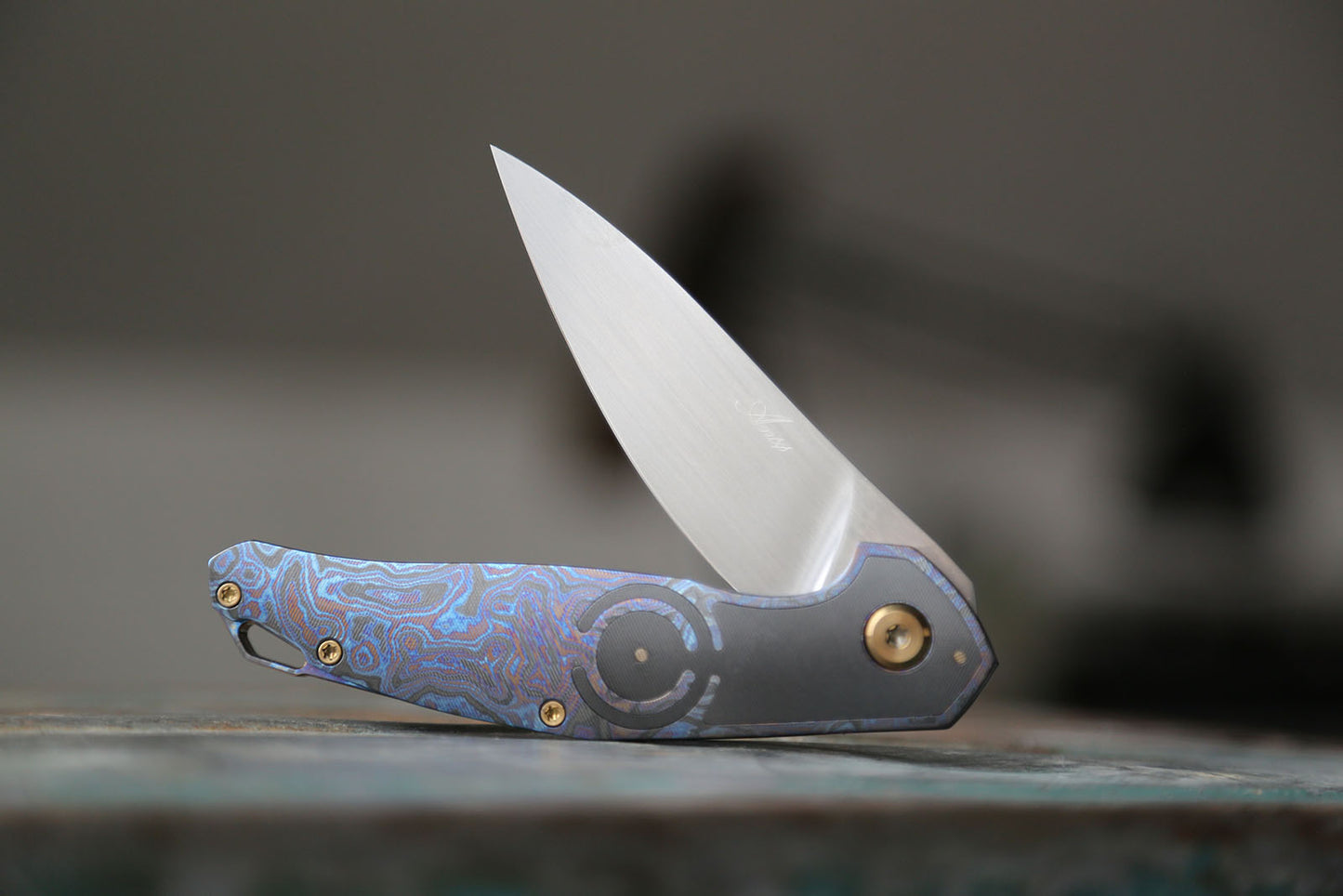 NEO - One of a kind with Zirconium inlay