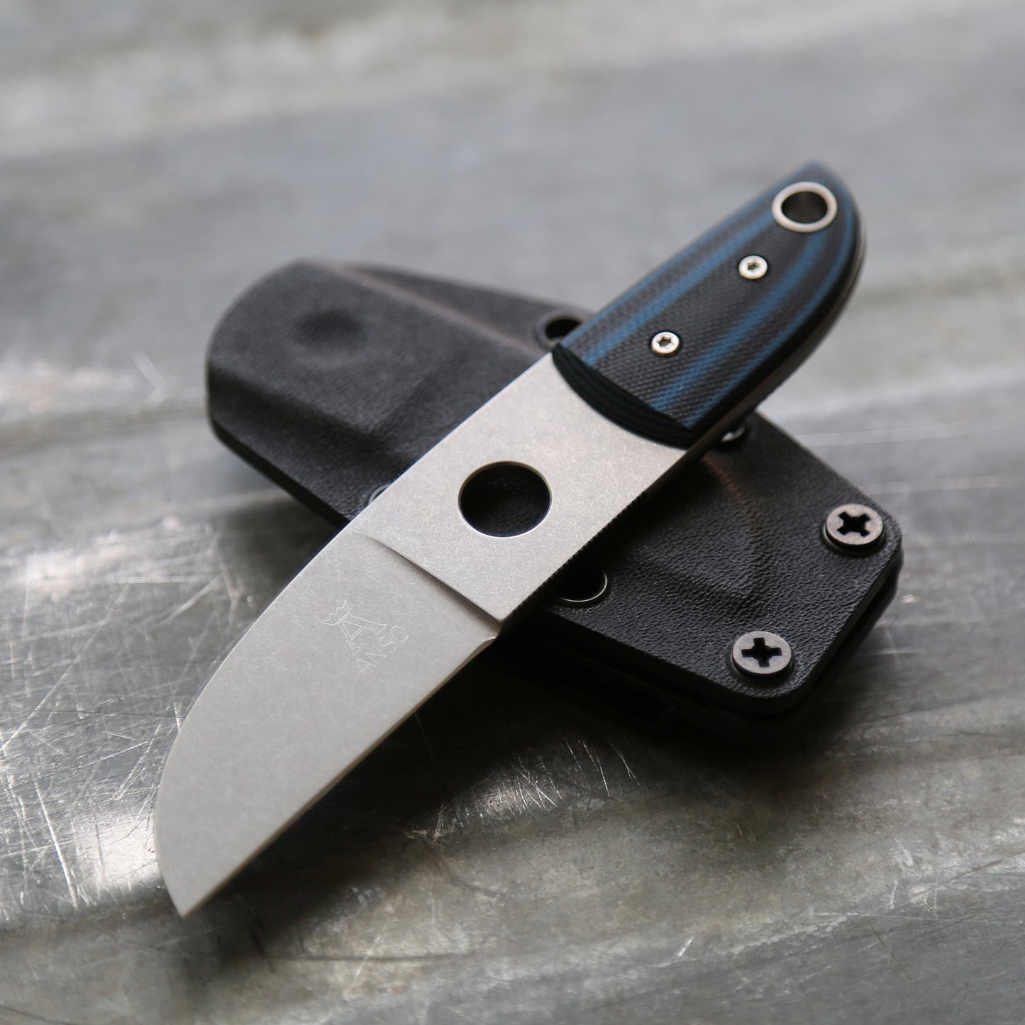 Anso Sheepsfoot x Double Black/Blue G10