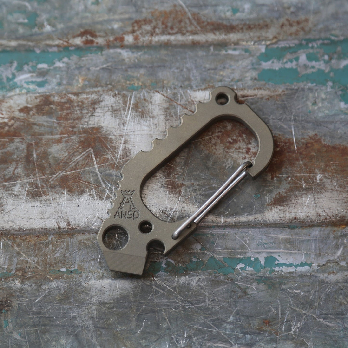 Carabiner V3 - Amber