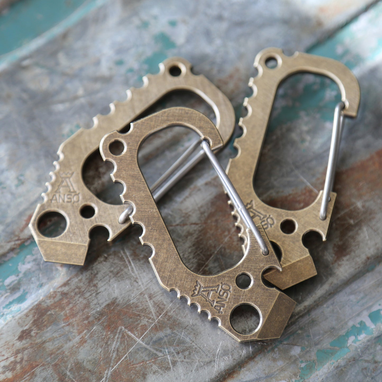 Carabiner V3 x Brass