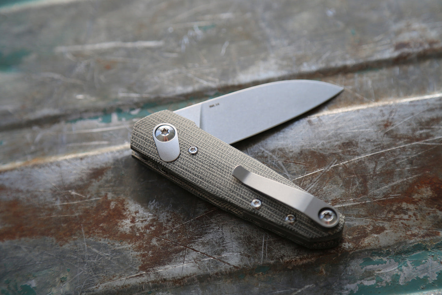 AROS - Green Micarta - deposit