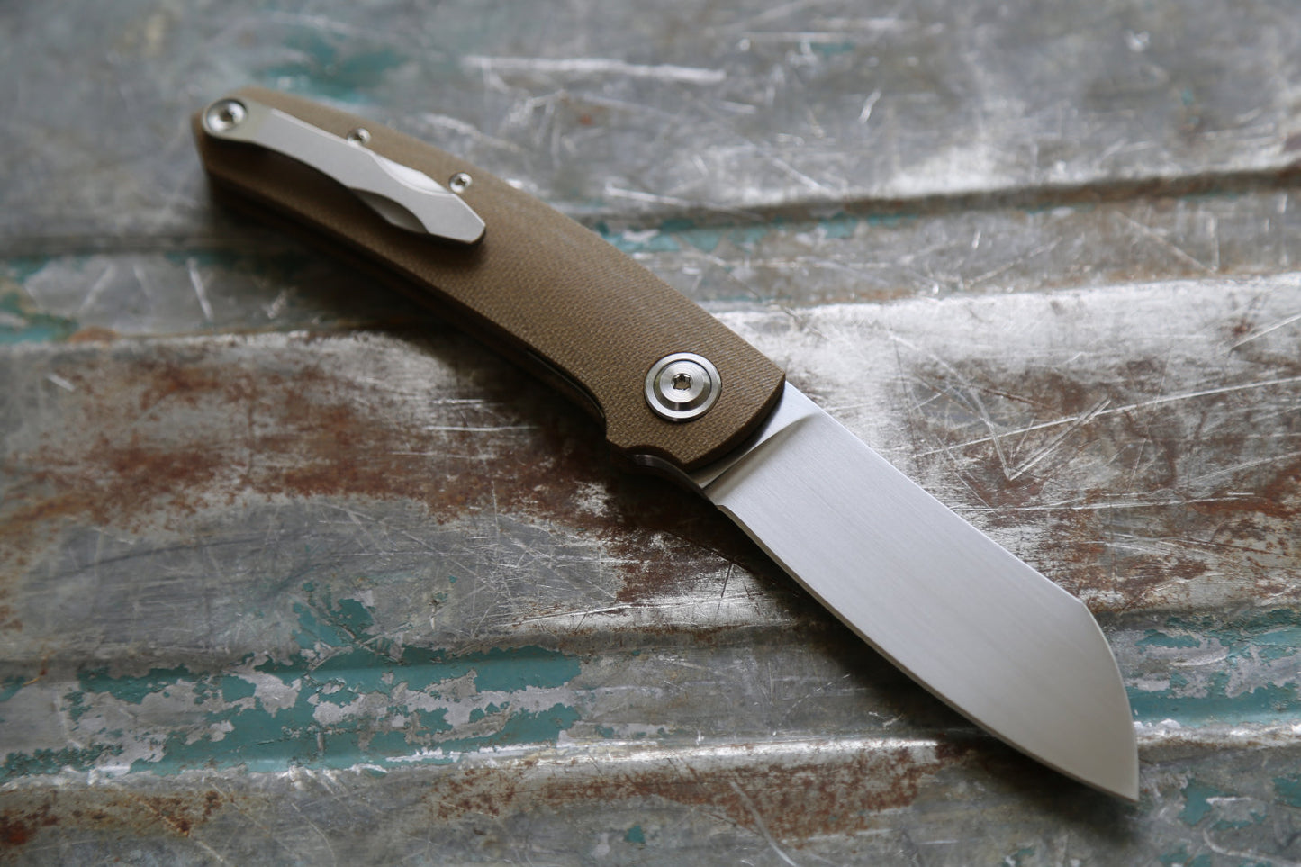 Haddock x Olive Green Canvas Micarta