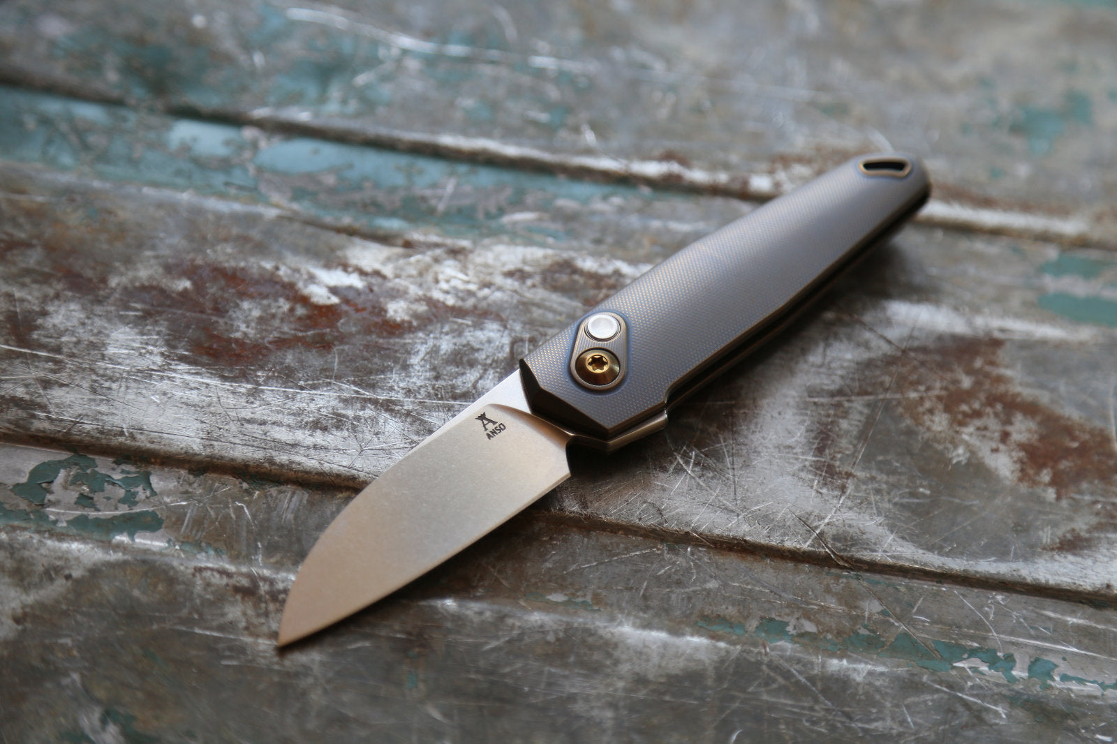 AROS 2.0 x Kobolt Titanium