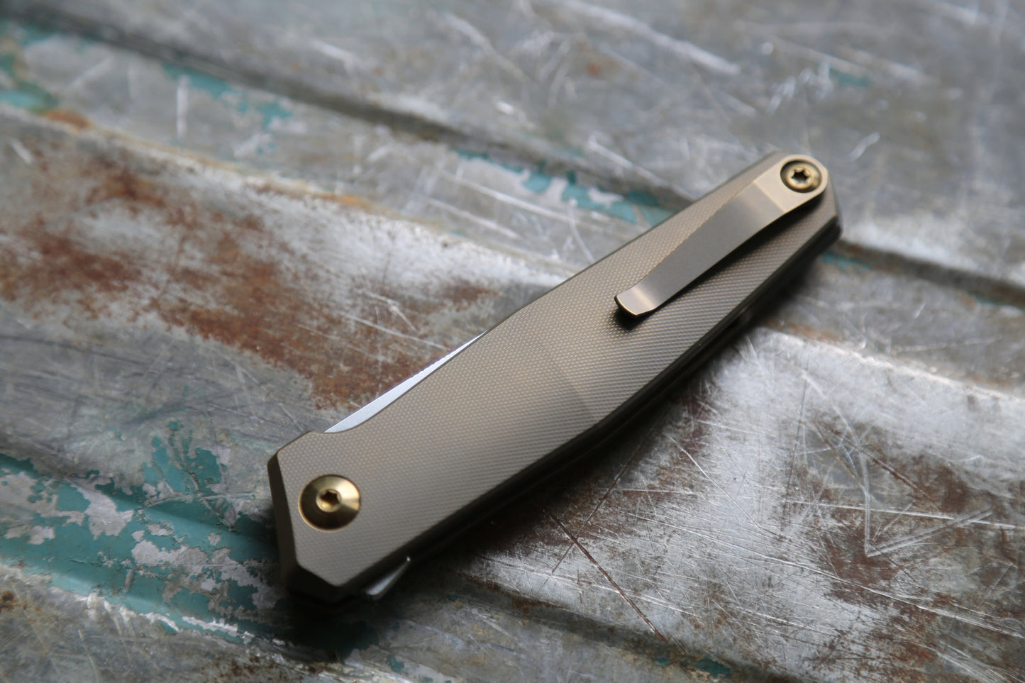 TOKO – Amber x Zirconium