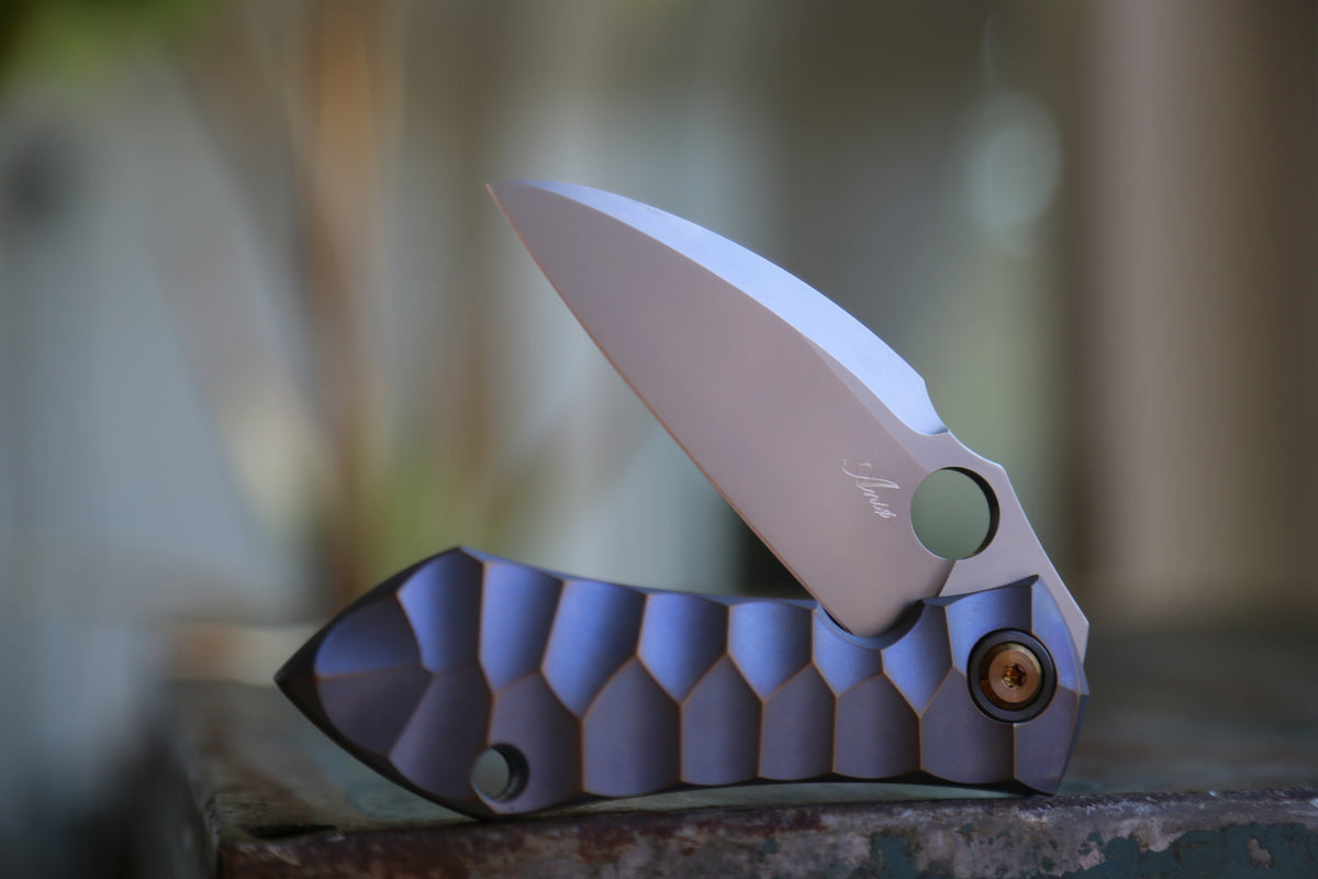 MODEL 67 x Titanium Kobolt x Zirconium