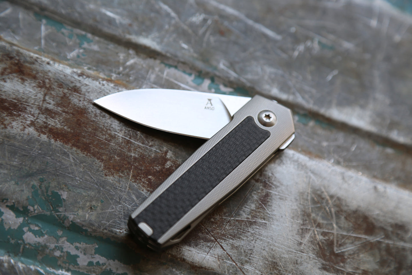 ARN x Carbon Fiber x Grey