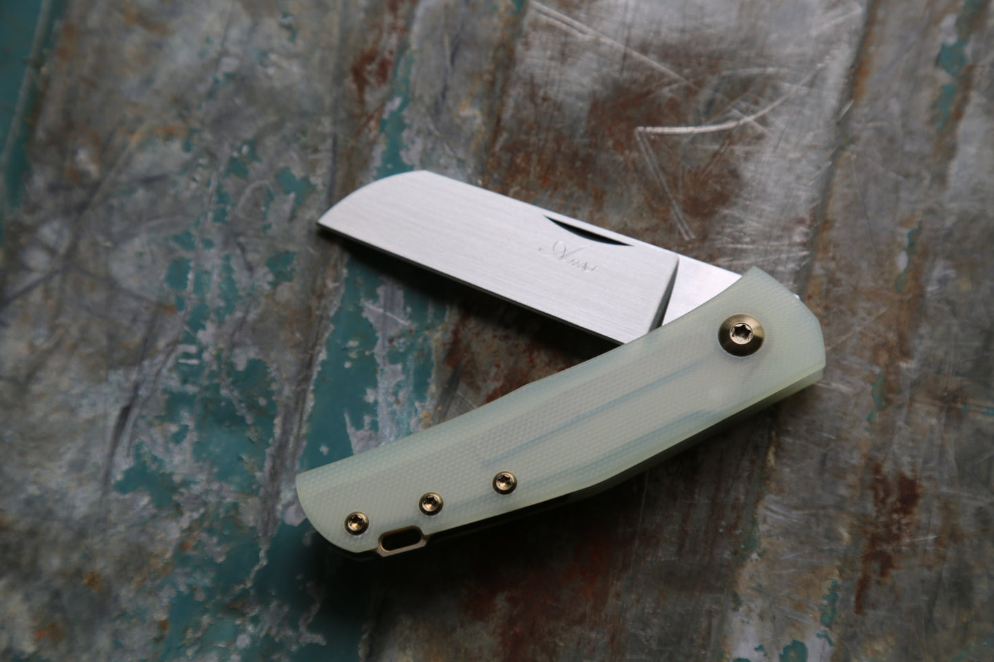 Monte Carlo x Jade G10