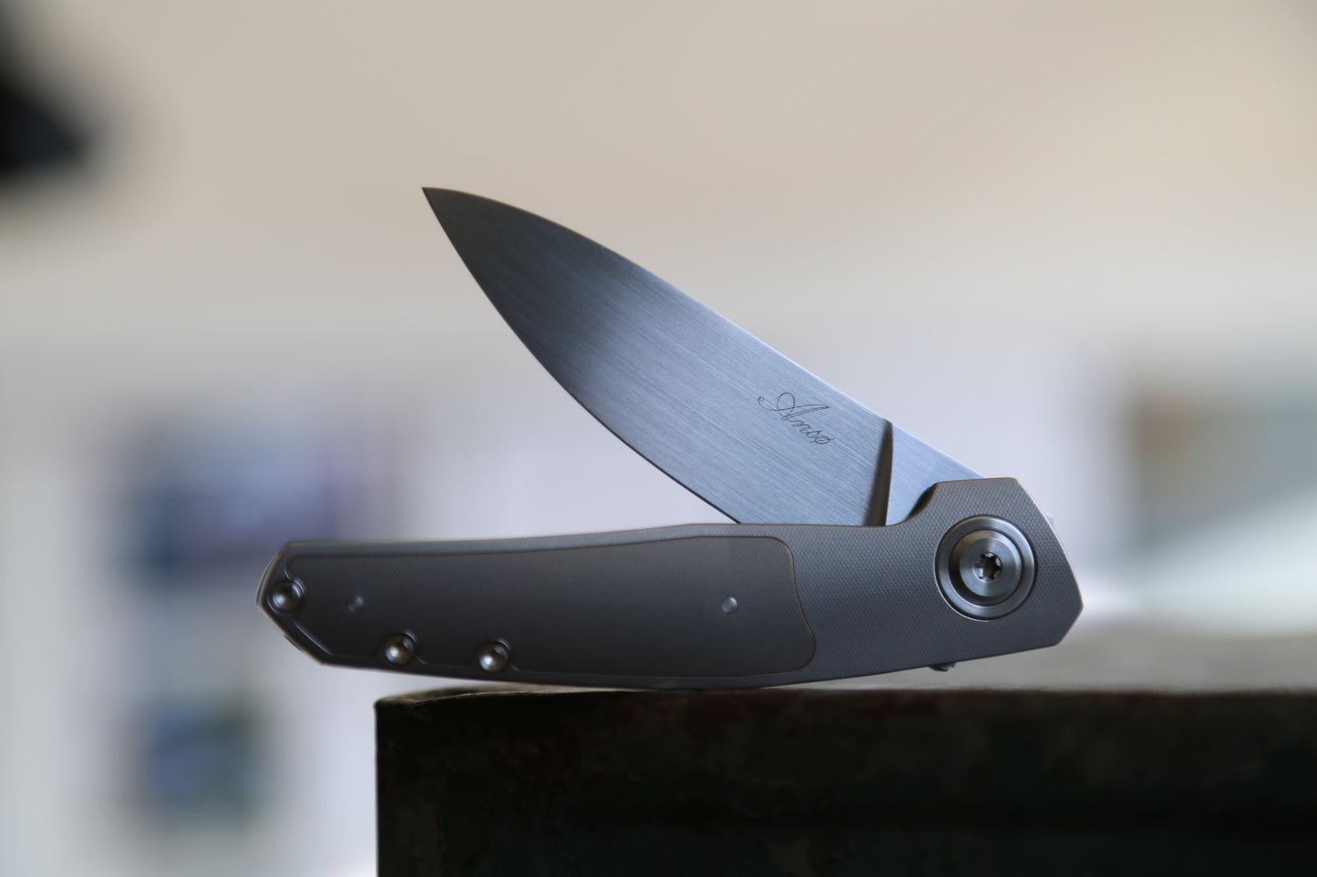 ISOLA x Amber Titanium Inlay