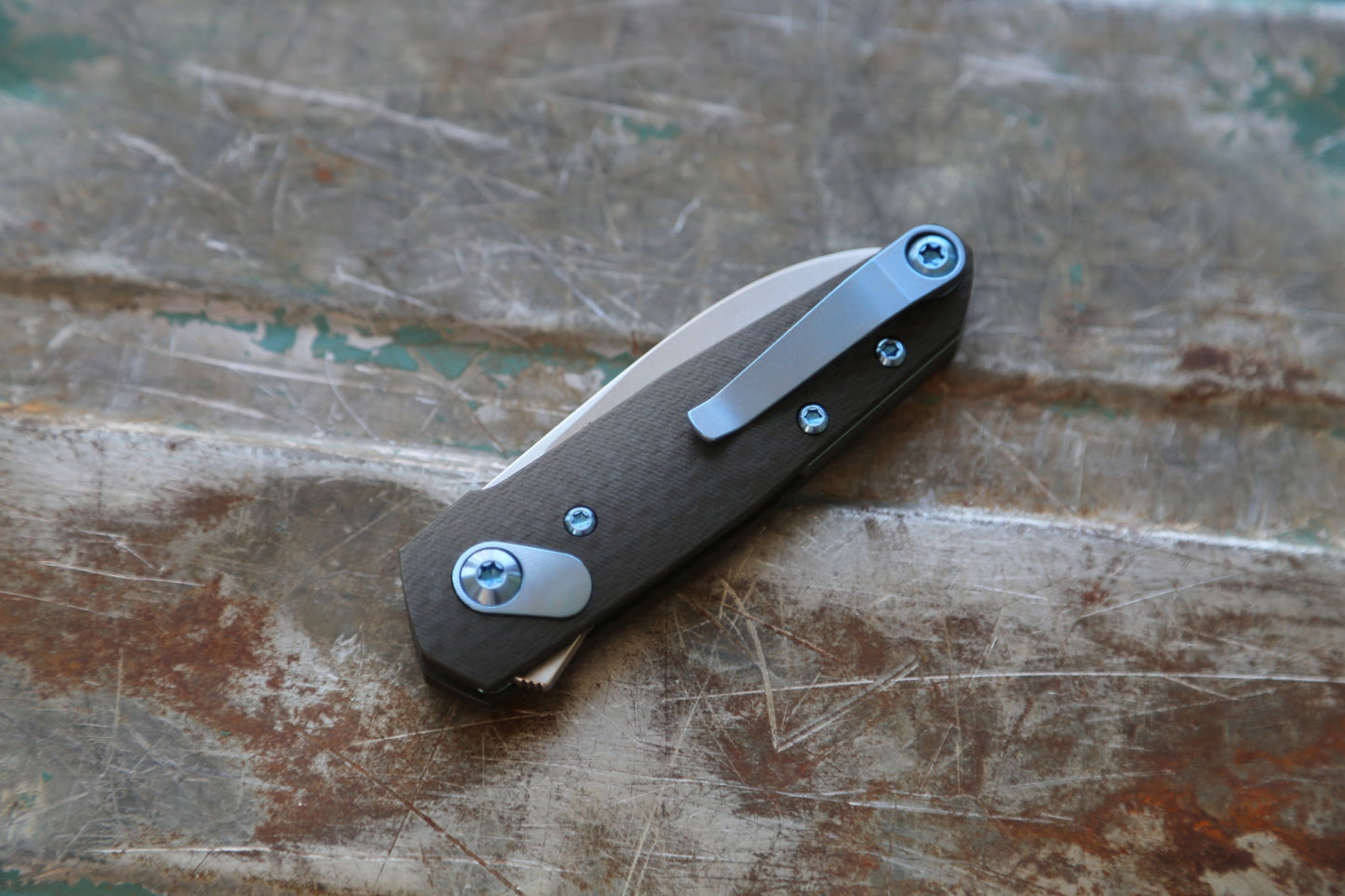 AROS x Carbon Fiber