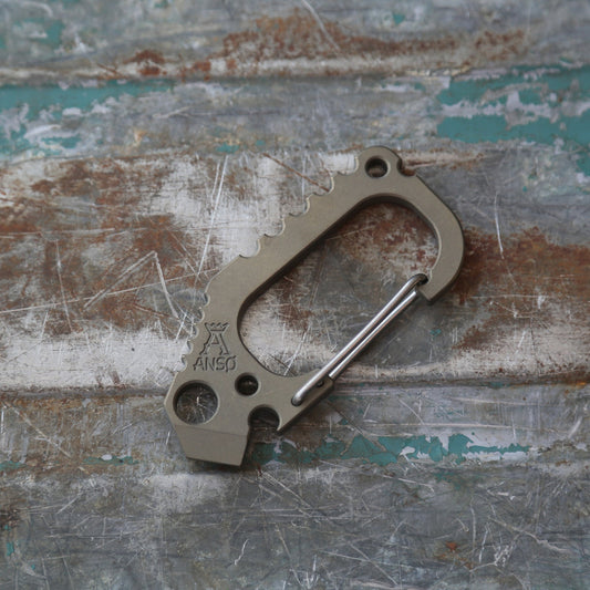 Carabiner V3 - Amber